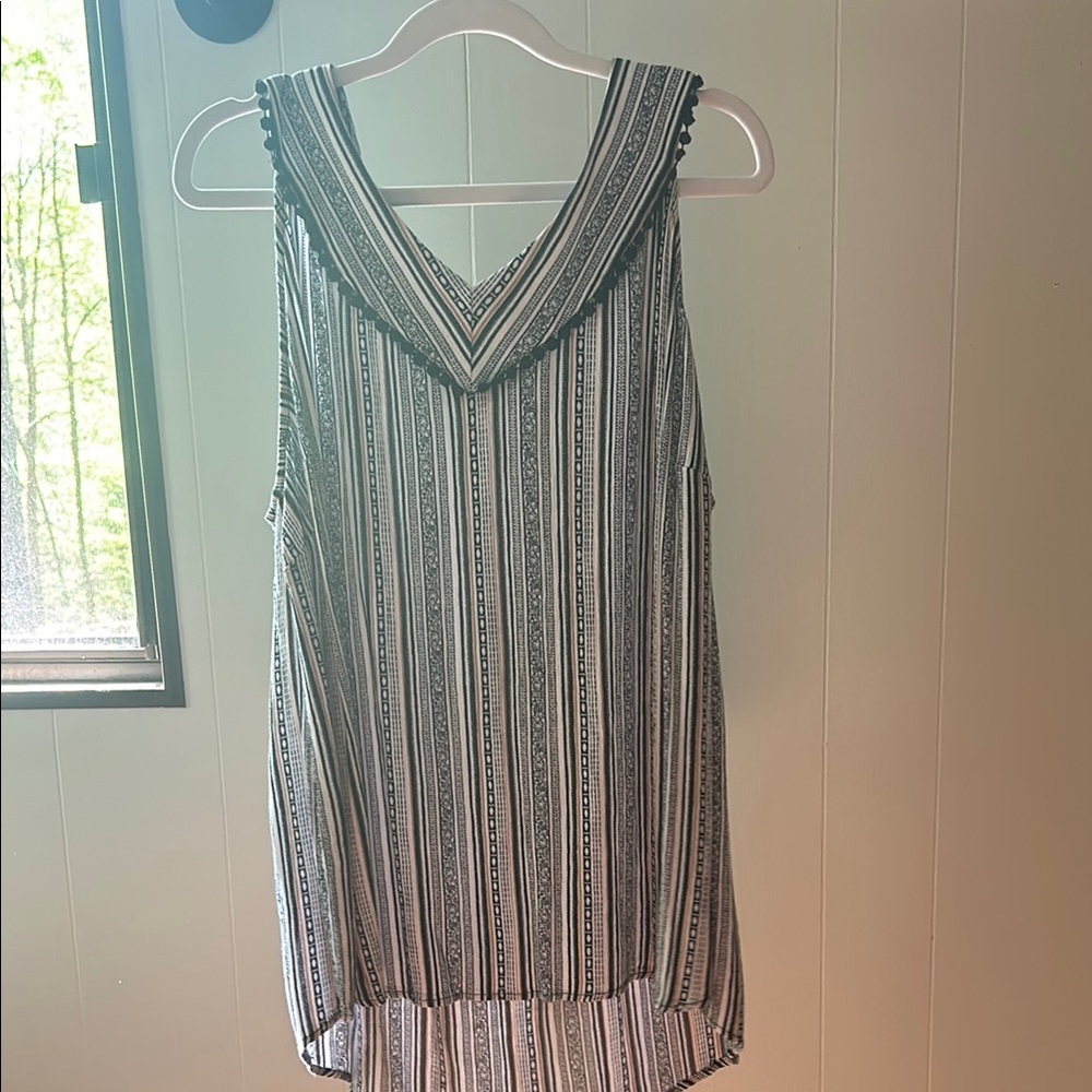 ALYX Black and White Patterned Top